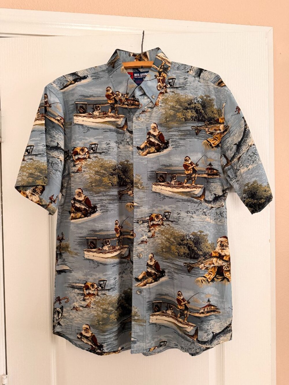 Reel Legends Santa Fishing Button Down Shirt - Size M